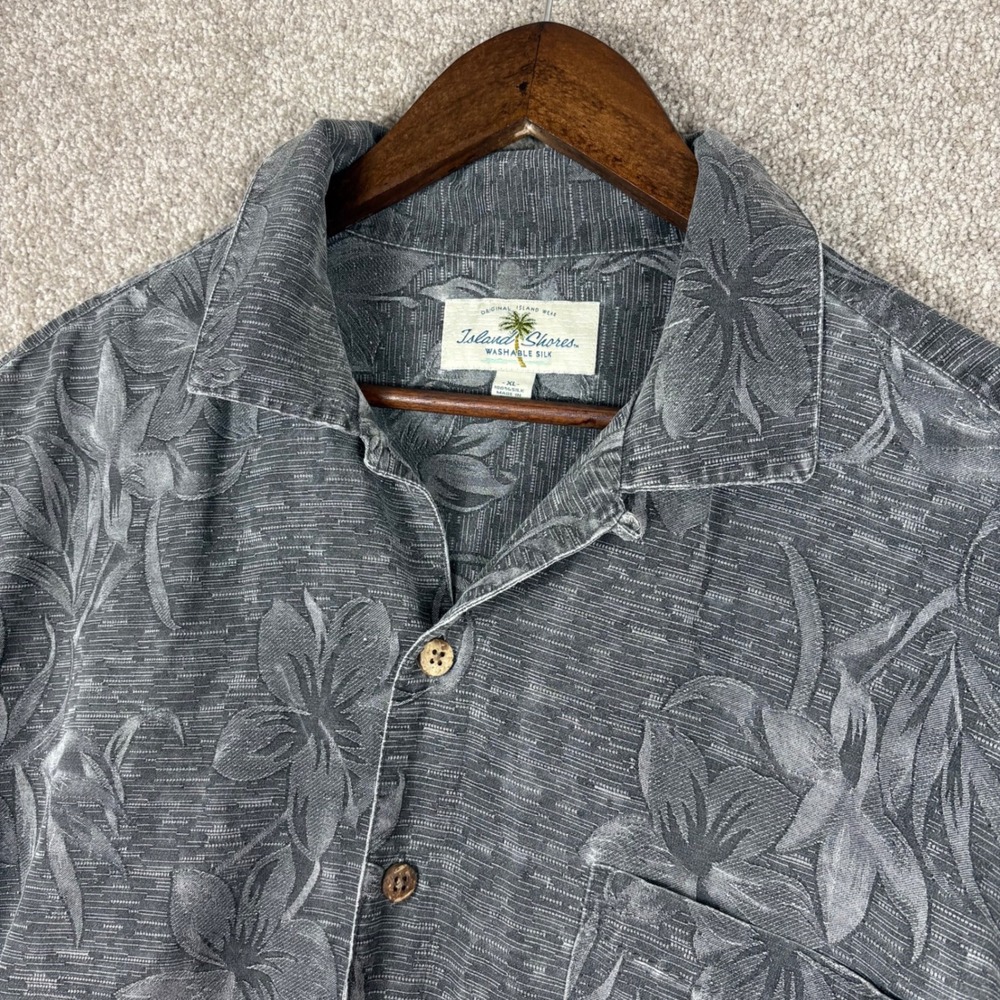 Island Shores Mens XL Washable Silk Shirt Gray Floral Tropical Camp Button Down